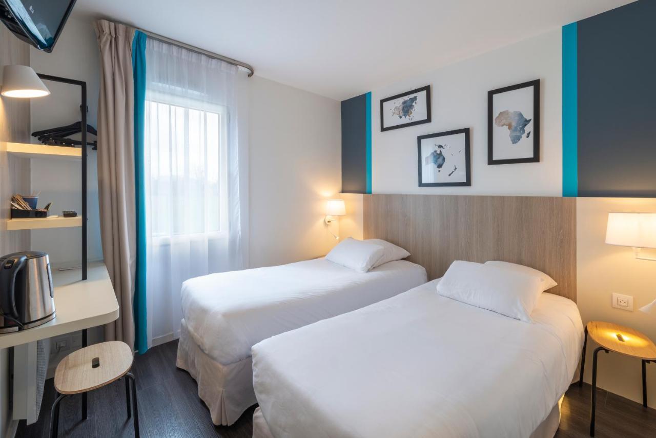 Kyriad Hotel Ла-Флеш Екстер'єр фото